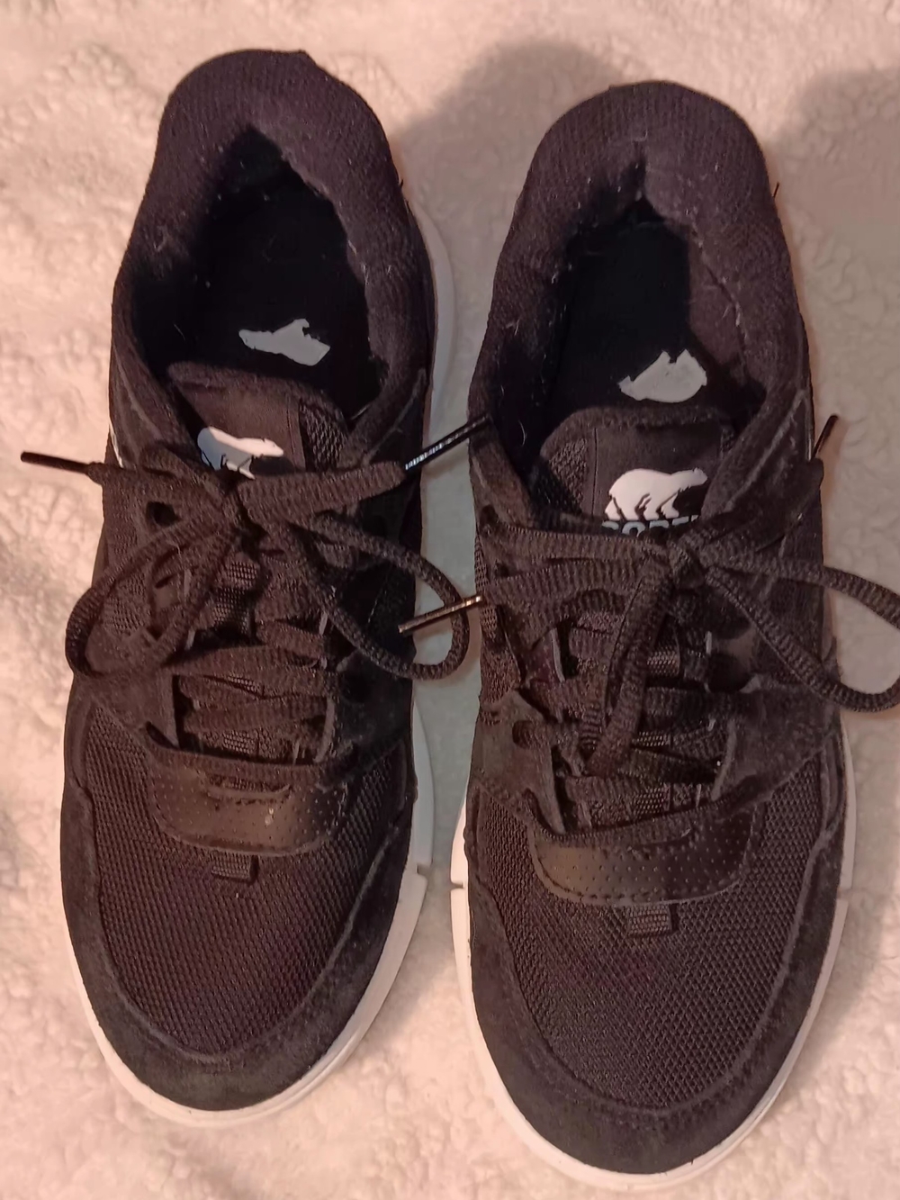 Sorel Explorer Black Sneaker with White Sole 6 1/2